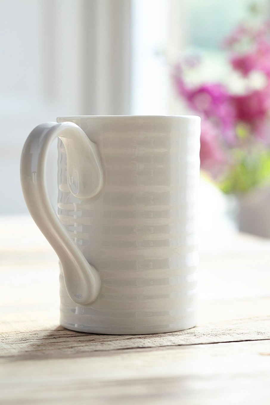 White Porcelain Tall Mugs- Set Of Four Wholesale