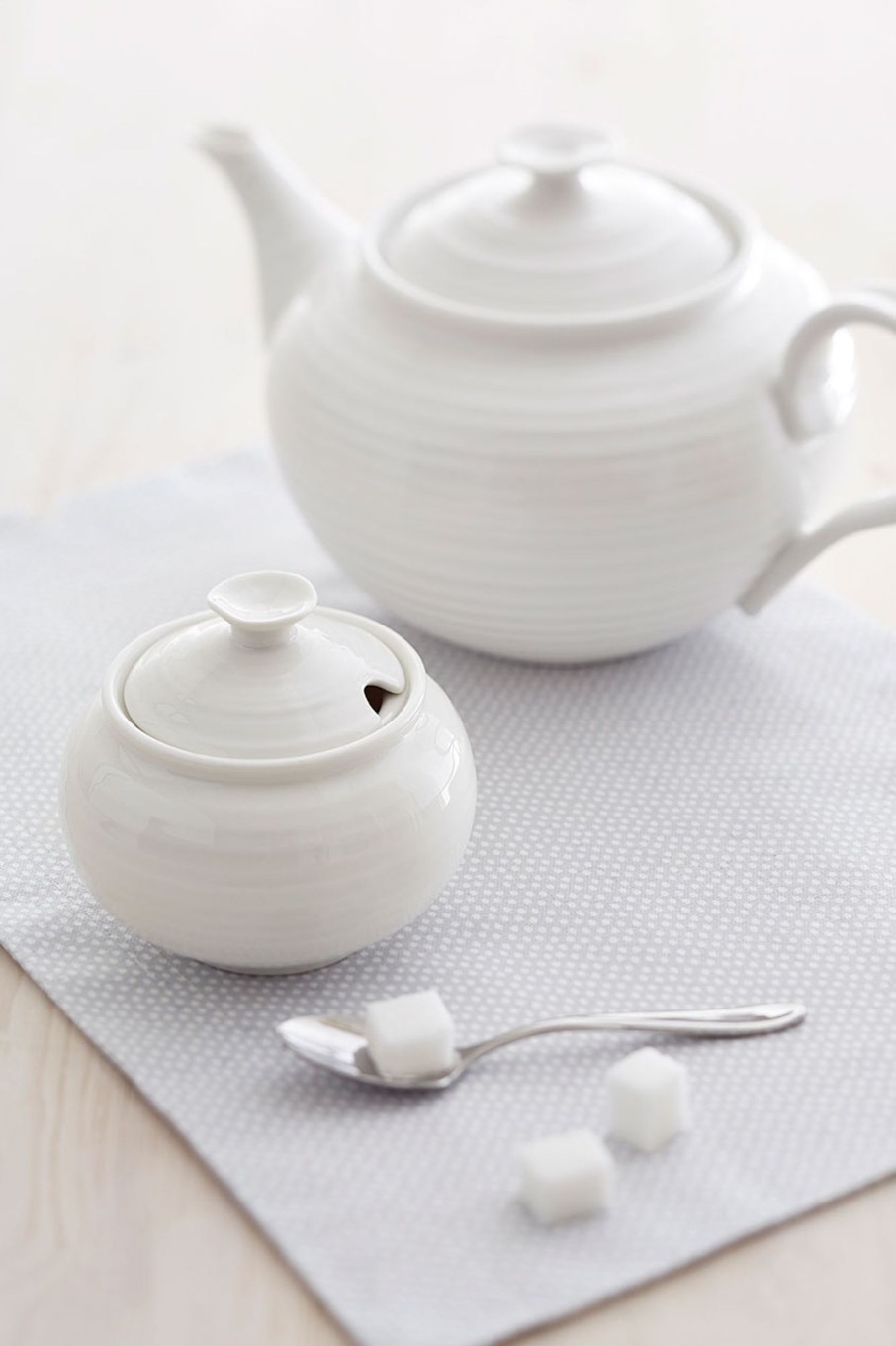 White Porcelain Covered Sugar Bowl Hot