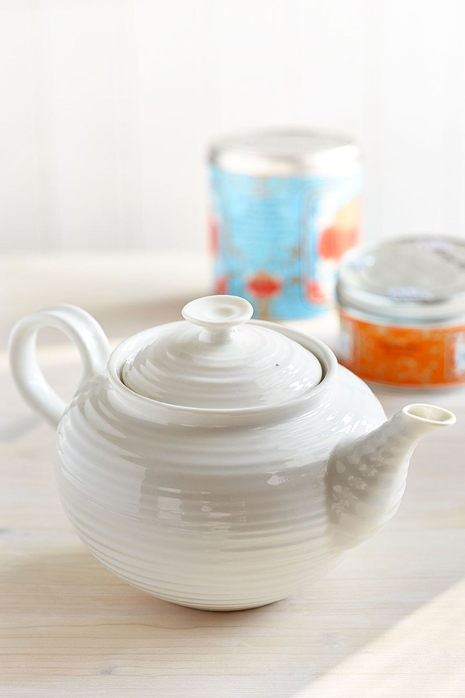 White Porcelain Teapot Wholesale